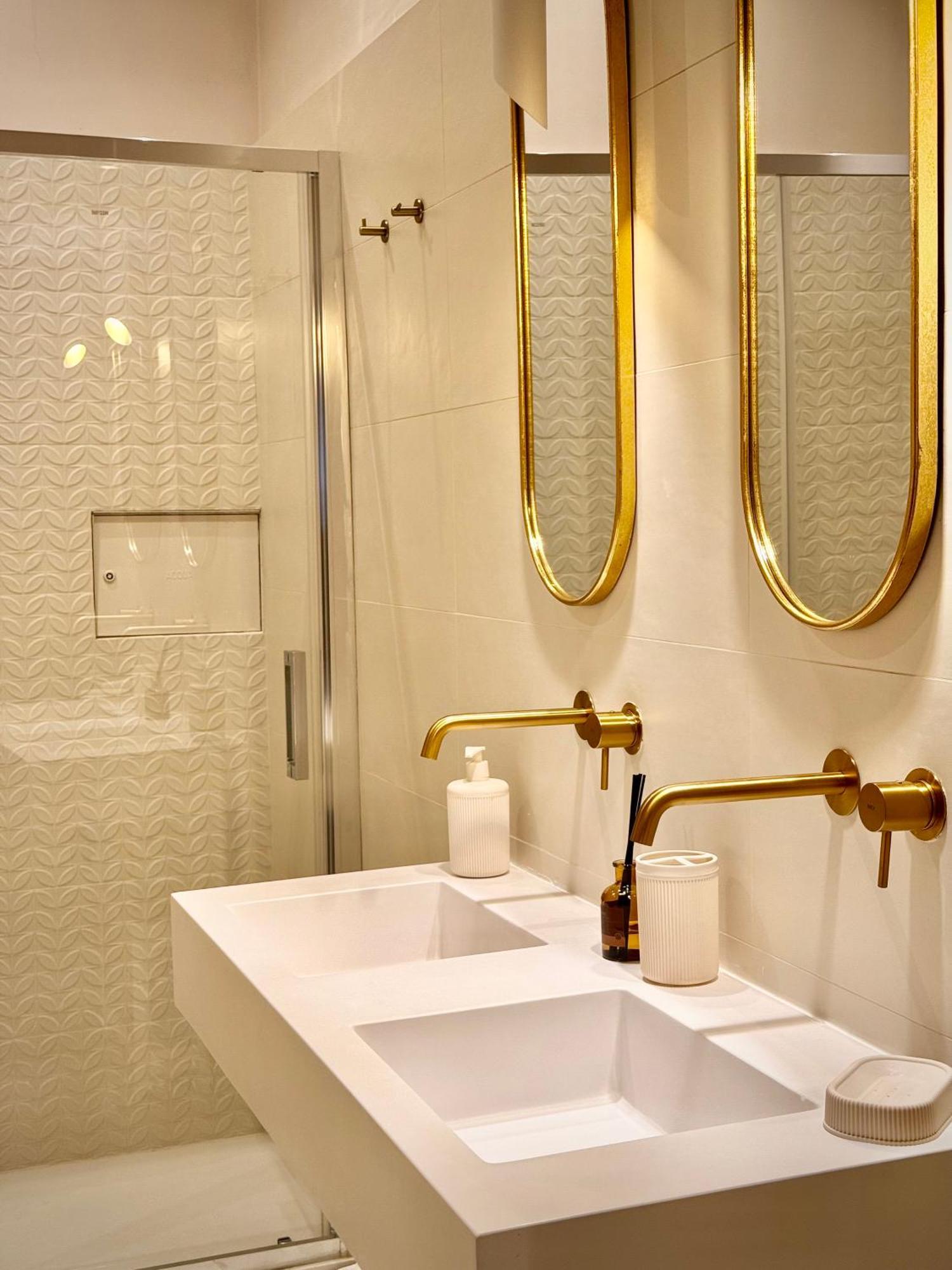Art N Shelter Apartament Bari Kültér fotó